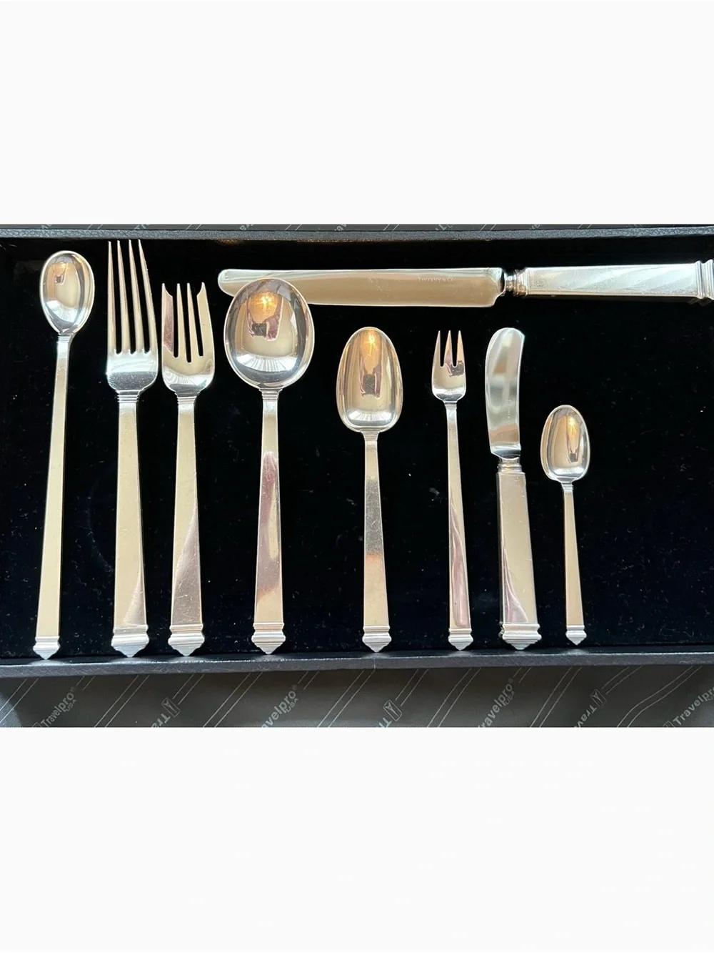Tiffany & Co Hampton Silver Flatware Set w/ Chest & Serving Pieces (120pcs.) 🩵🍴